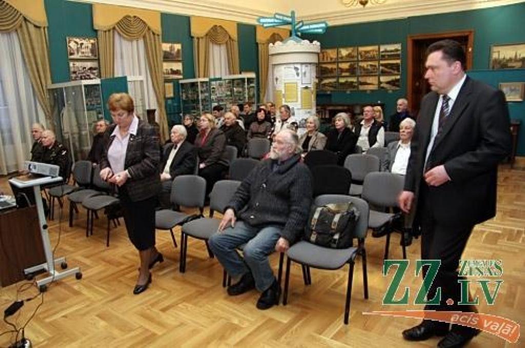 18.janvārī Jelgavas muzejā notika 1991.gada barikāžu atceres pasākums, kurā demonstrēta Zigurda Vidiņa filma «Tēvu barikādes».
Tāpat jelgavnieki pulcējās pie ugunskura un dalījās atmiņās par barikādēs pieredzēto.