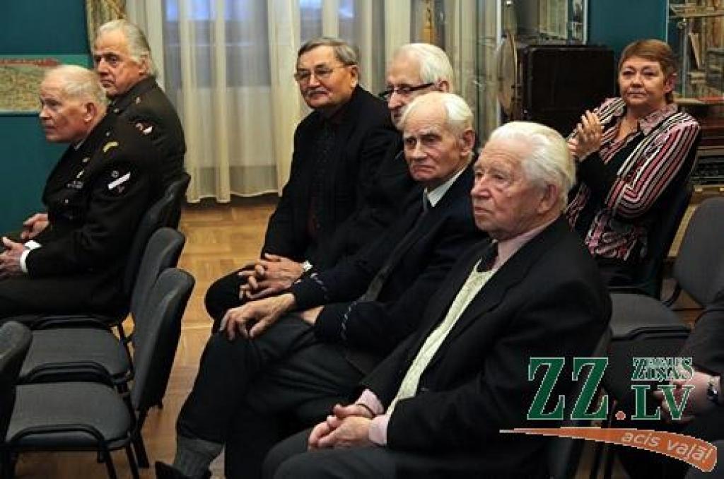 18.janvārī Jelgavas muzejā notika 1991.gada barikāžu atceres pasākums, kurā demonstrēta Zigurda Vidiņa filma «Tēvu barikādes».
Tāpat jelgavnieki pulcējās pie ugunskura un dalījās atmiņās par barikādēs pieredzēto.