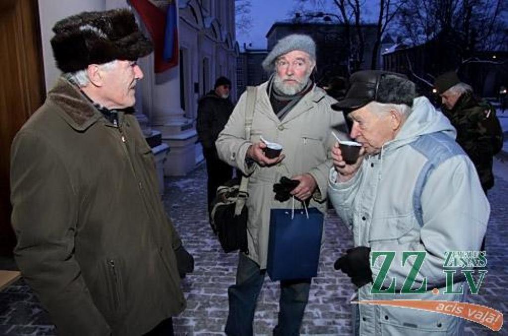 18.janvārī Jelgavas muzejā notika 1991.gada barikāžu atceres pasākums, kurā demonstrēta Zigurda Vidiņa filma «Tēvu barikādes».
Tāpat jelgavnieki pulcējās pie ugunskura un dalījās atmiņās par barikādēs pieredzēto.