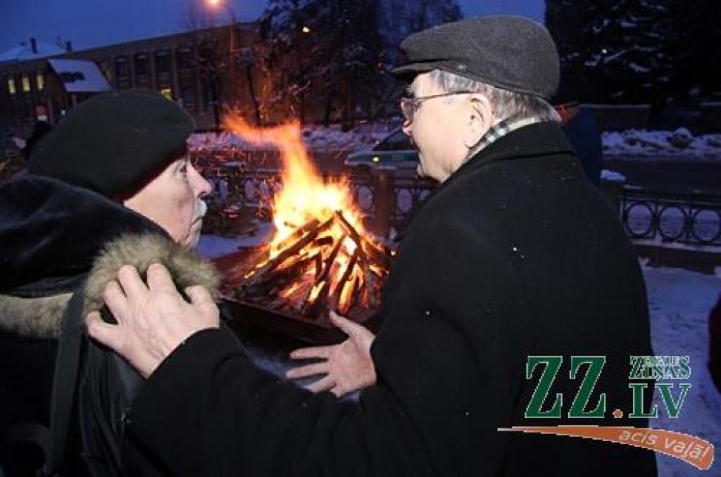 18.janvārī Jelgavas muzejā notika 1991.gada barikāžu atceres pasākums, kurā demonstrēta Zigurda Vidiņa filma «Tēvu barikādes».
Tāpat jelgavnieki pulcējās pie ugunskura un dalījās atmiņās par barikādēs pieredzēto.