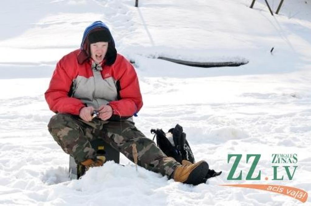 23.februārī vairāki desmiti copmaņu uz Lielupes ledus cīnījās par Jelgavas zemledus makšķerēšanas čempiona titulu. Uzvarētājs savā īpašumā ieguva 200 latu dāvanu karti, pie citām balvām tika arī citi sacensību dalībnieki.
