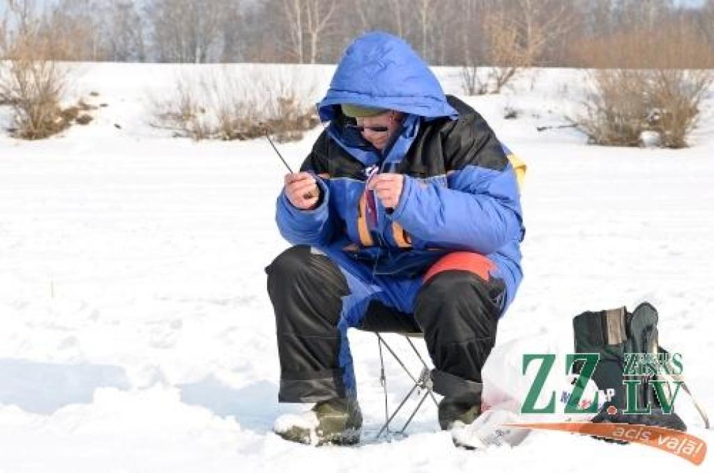 23.februārī vairāki desmiti copmaņu uz Lielupes ledus cīnījās par Jelgavas zemledus makšķerēšanas čempiona titulu. Uzvarētājs savā īpašumā ieguva 200 latu dāvanu karti, pie citām balvām tika arī citi sacensību dalībnieki.