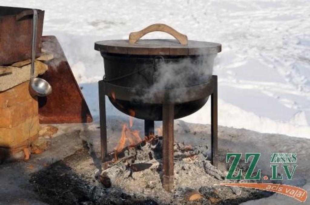 23.februārī vairāki desmiti copmaņu uz Lielupes ledus cīnījās par Jelgavas zemledus makšķerēšanas čempiona titulu. Uzvarētājs savā īpašumā ieguva 200 latu dāvanu karti, pie citām balvām tika arī citi sacensību dalībnieki.