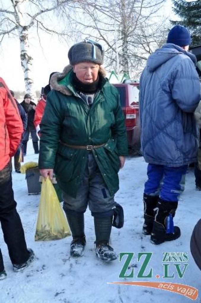 23.februārī vairāki desmiti copmaņu uz Lielupes ledus cīnījās par Jelgavas zemledus makšķerēšanas čempiona titulu. Uzvarētājs savā īpašumā ieguva 200 latu dāvanu karti, pie citām balvām tika arī citi sacensību dalībnieki.