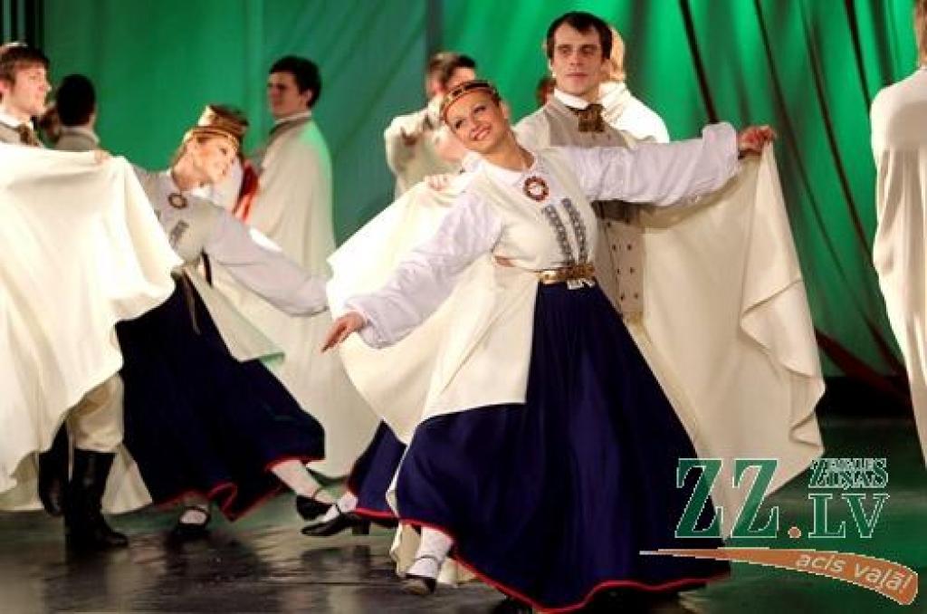 Ziemai ritot uz pavasara pusi, pašvaldības iestādes «Kultūra» Tautas deju ansamblis «Lielupe» jau vienpadsmito gadu rīko koncertu «Mēs mīlam dejā», kurā satiekas vairāki simti Latvijas labāko deju ansambļu dalībnieku. Tautas deju...