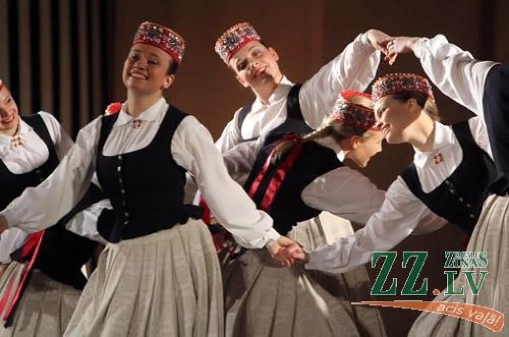 Ziemai ritot uz pavasara pusi, pašvaldības iestādes «Kultūra» Tautas deju ansamblis «Lielupe» jau vienpadsmito gadu rīko koncertu «Mēs mīlam dejā», kurā satiekas vairāki simti Latvijas labāko deju ansambļu dalībnieku. Tautas deju...