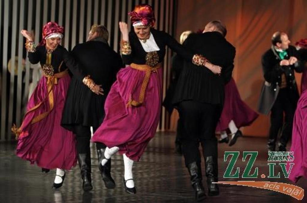 Ziemai ritot uz pavasara pusi, pašvaldības iestādes «Kultūra» Tautas deju ansamblis «Lielupe» jau vienpadsmito gadu rīko koncertu «Mēs mīlam dejā», kurā satiekas vairāki simti Latvijas labāko deju ansambļu dalībnieku. Tautas deju...