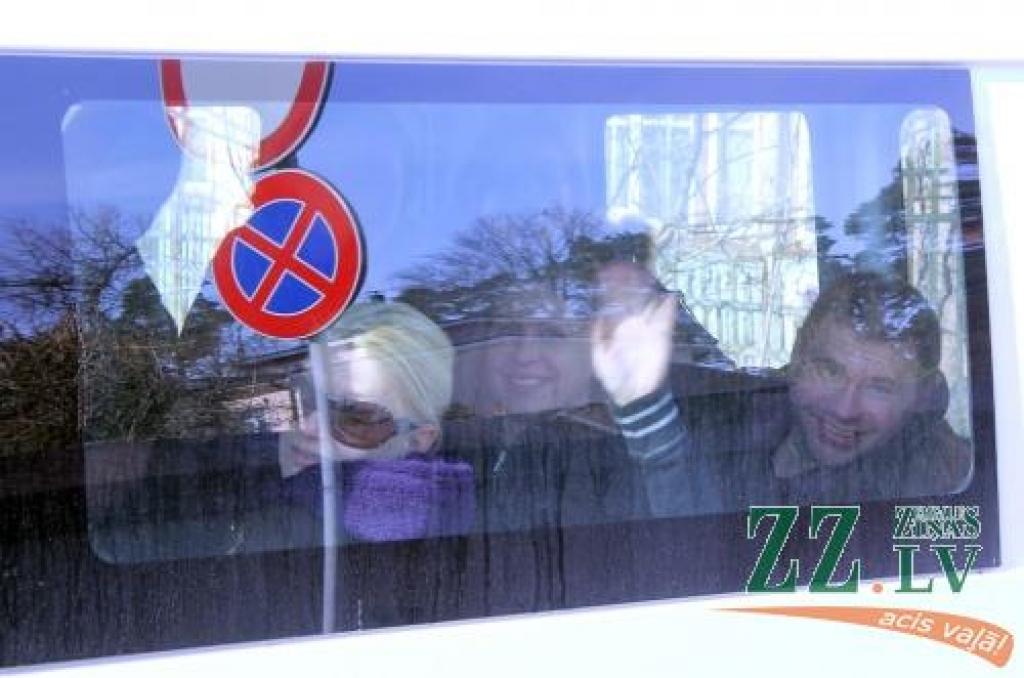 7.aprīlis ir Pasaules veselības diena. Par godu tai Bulduros notikusi ziemas peldētāju 37.sezonas noslēguma skate, kurā piedalījušies arī Jelgavas «roņi».