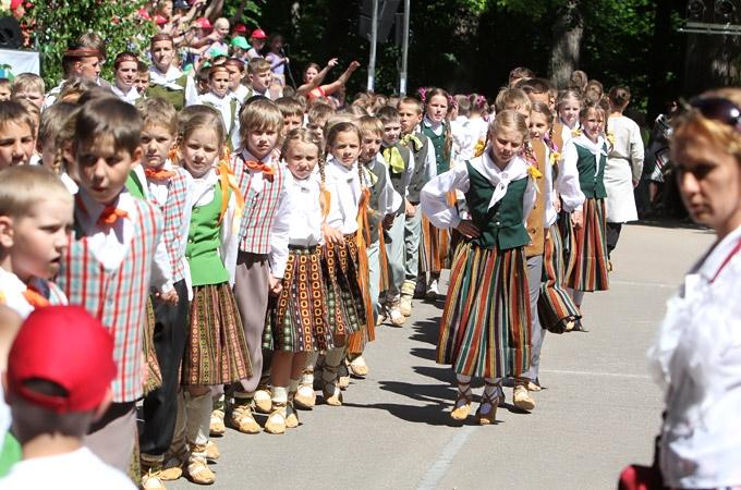 Aluksniesiem.lv raksta attēla aizvietotājs
