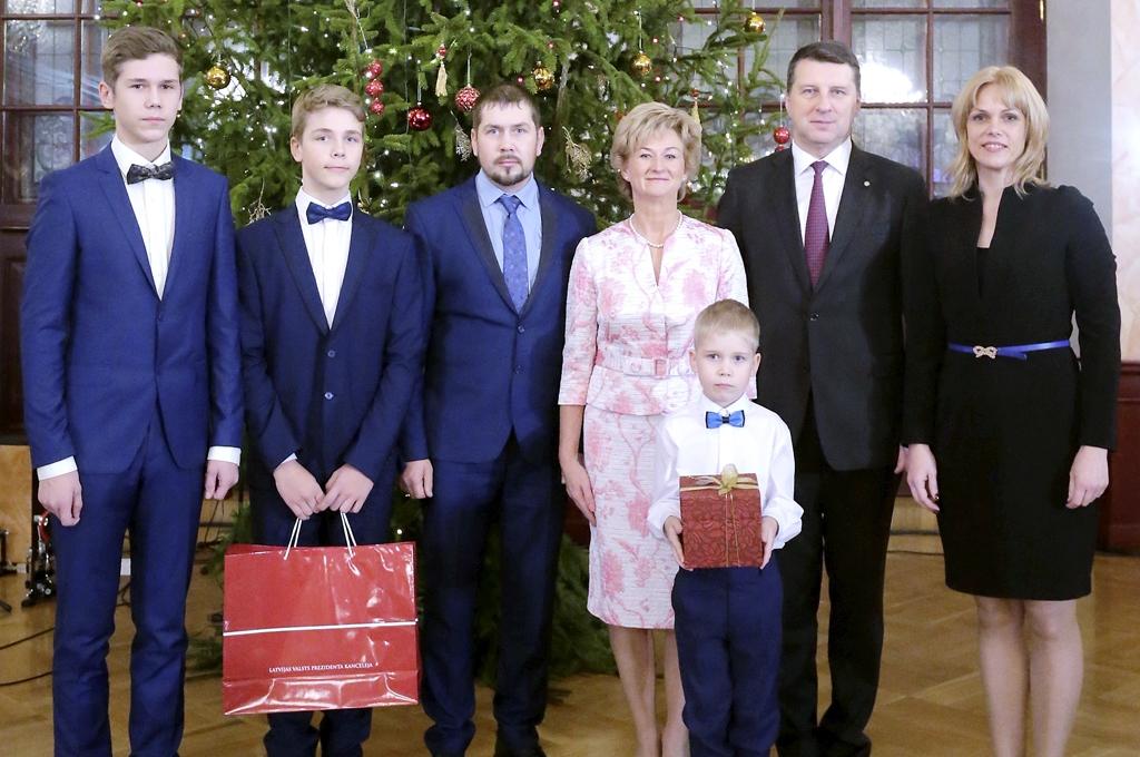 Purviņu ģimene no Kuldīgas novada