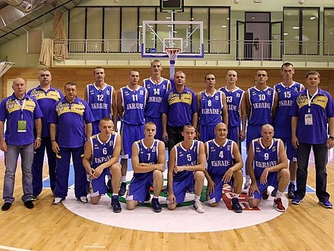 Andrejs Kulišs Ukrainas U20 izlases sastāvā (ar 12.numuru)