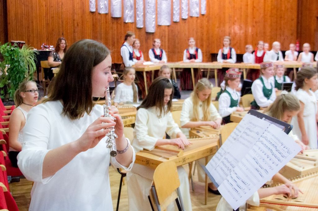 Aluksniesiem.lv raksta attēla aizvietotājs