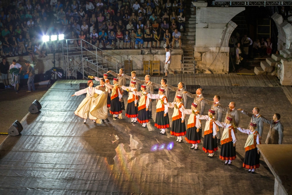 Deju festivāls Bulgārijā 2014. gadā