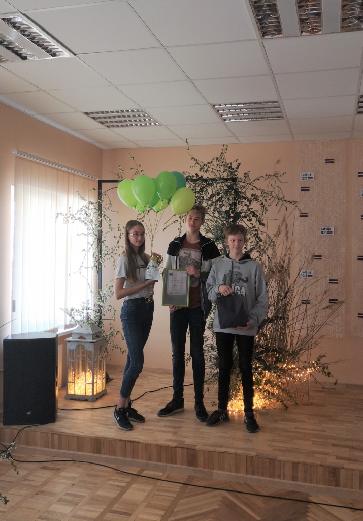Jelgavas Valsts ģimnāzijas 8.m klase, 2.vieta