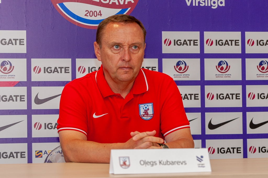 FK "Jelgava" galvenais treneris Oļegs Kubarevs