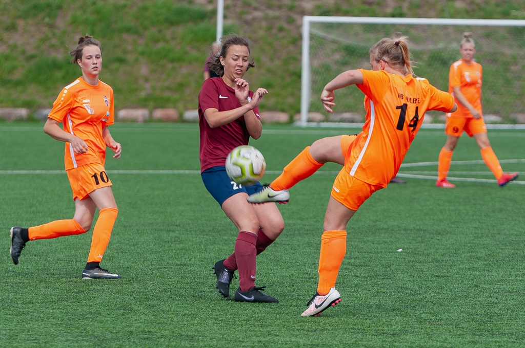 FK “Jelgava” sieviešu futbola komandas spēle pret FB “Gulbene/ZAFC” | Foto: Ruslans Antropovs