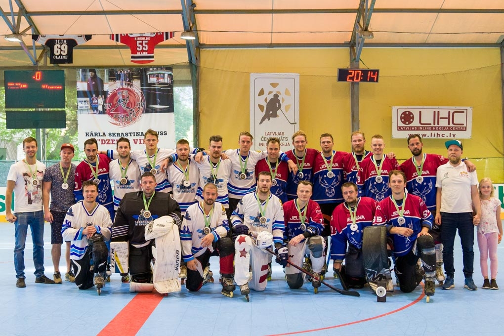 LIHC Olainfarm līgas fināla komandu kopbilde