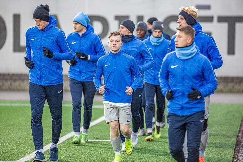 Beļģu uzbrucējs Jentls de Bātss trenējās kopā ar FK "Jelgava" ziemas treniņnometnē Čehijā 2020. gada februārī