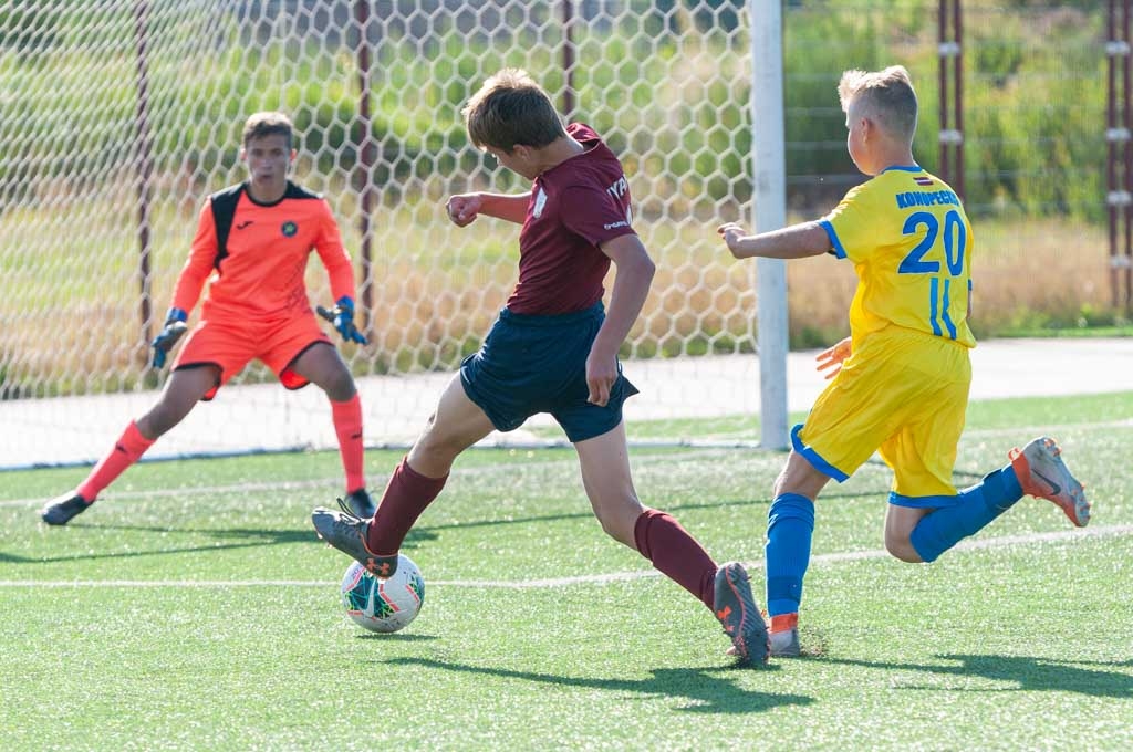 Latvijas jaunatnes futbola čempionāta U-14 Elites grupas spēle starp FS “Jelgava” un FK “Spartaks” / SK “Super Nova” 2020. gada 18. jūlijā

