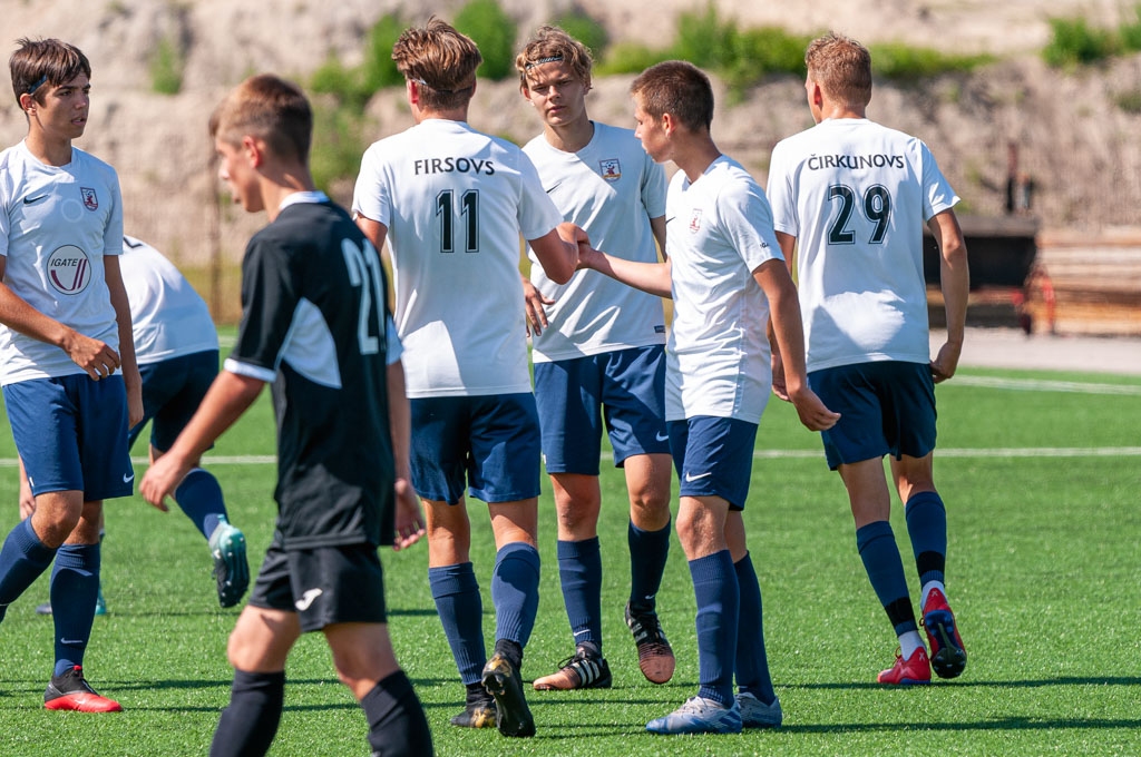 Jaunatnes čempionāta futbolā meistarības grupas U-18 vecuma jauniešu otrās kārtas spēle starp FS “Jelgava” un Jēkabpils SS komandām 2020. gada 15. jūlijā