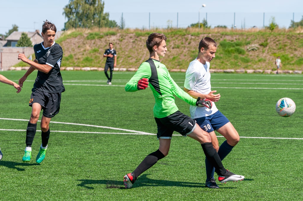 Jaunatnes čempionāta futbolā meistarības grupas U-18 vecuma jauniešu otrās kārtas spēle starp FS “Jelgava” un Jēkabpils SS komandām 2020. gada 15. jūlijā