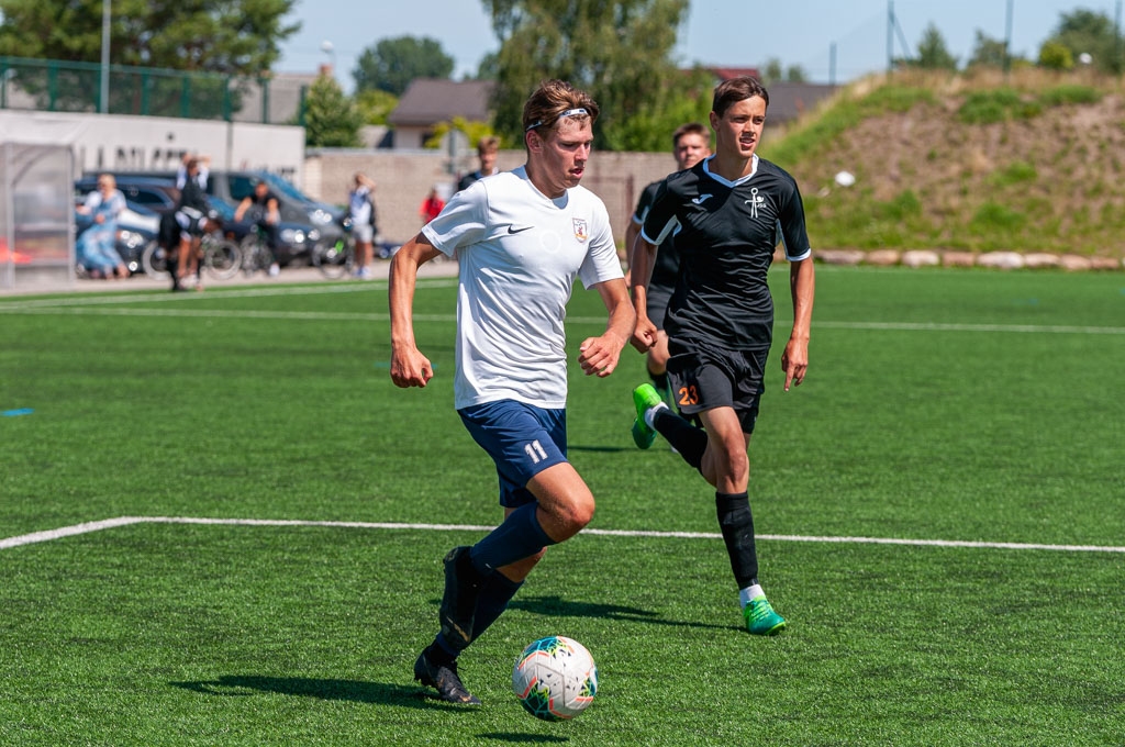 Jaunatnes čempionāta futbolā meistarības grupas U-18 vecuma jauniešu otrās kārtas spēle starp FS “Jelgava” un Jēkabpils SS komandām 2020. gada 15. jūlijā