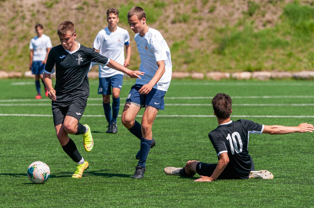 Jaunatnes čempionāta futbolā meistarības grupas U-18 vecuma jauniešu otrās kārtas spēle starp FS “Jelgava” un Jēkabpils SS komandām 2020. gada 15. jūlijā