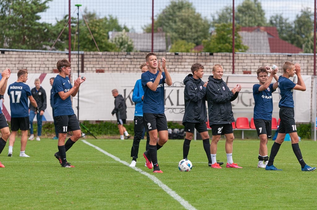 Latvijas U-17 futbola izlases un FS "Jelgava" U-18 pārbaudes spēle