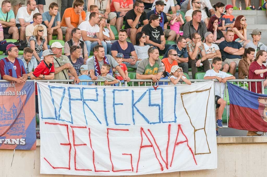 Skatītāji UEFA Eiropas līgā kvalifikācijas kārtas spēlē: FK "Jelgava" - PFC “Litex Lovech" 2.7.2015.