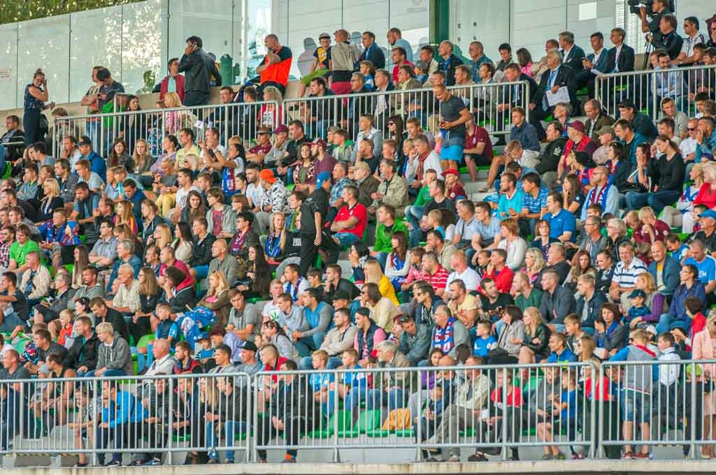 Skatītāji ZOC tribīnēs UEFA Eiropas līgā kvalifikācijas kārtas spēlē: FK "Jelgava" - FC “Breidablik" 7.7.2016.