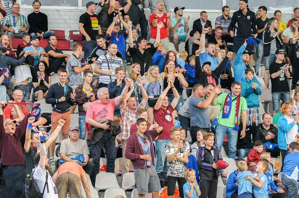 FK "Jelgava" atbalstītāji UEFA Eiropas līgā kvalifikācijas kārtas spēlē Skonto stadionā: FK "Jelgava" - "Beitar Jerusalem” FC 28.7.2016.