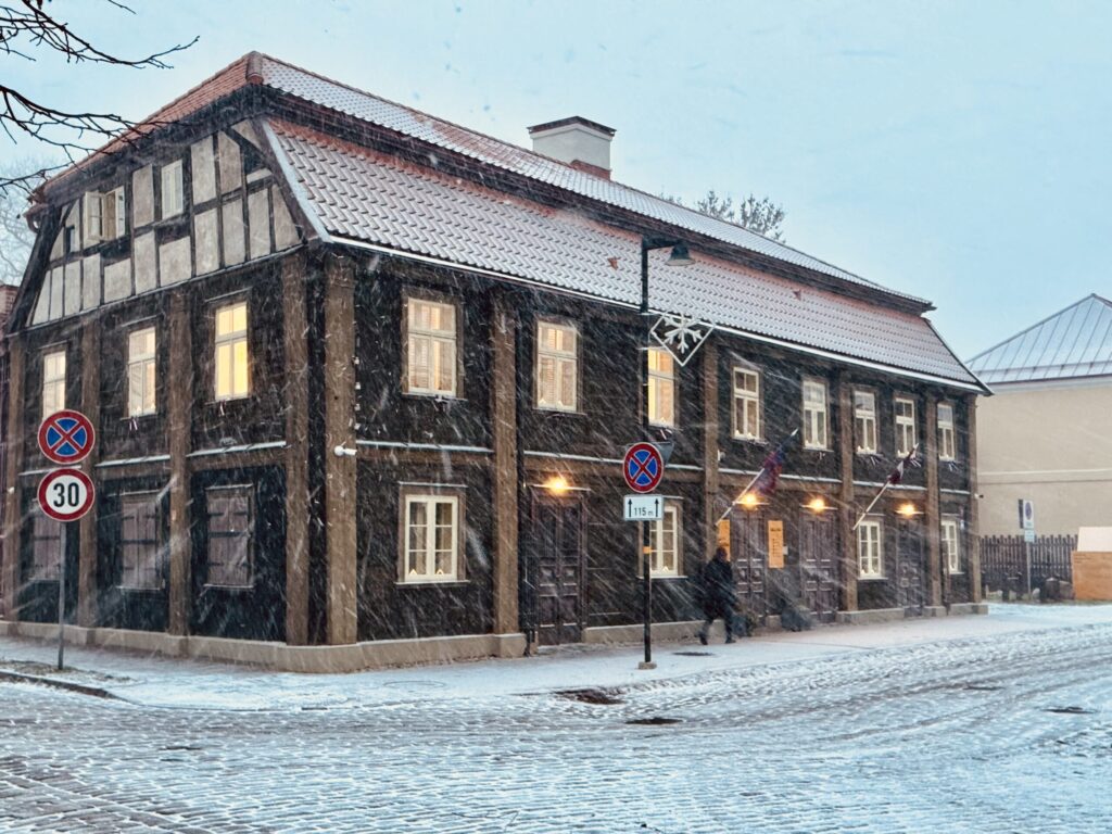 Aluksniesiem.lv raksta attēla aizvietotājs