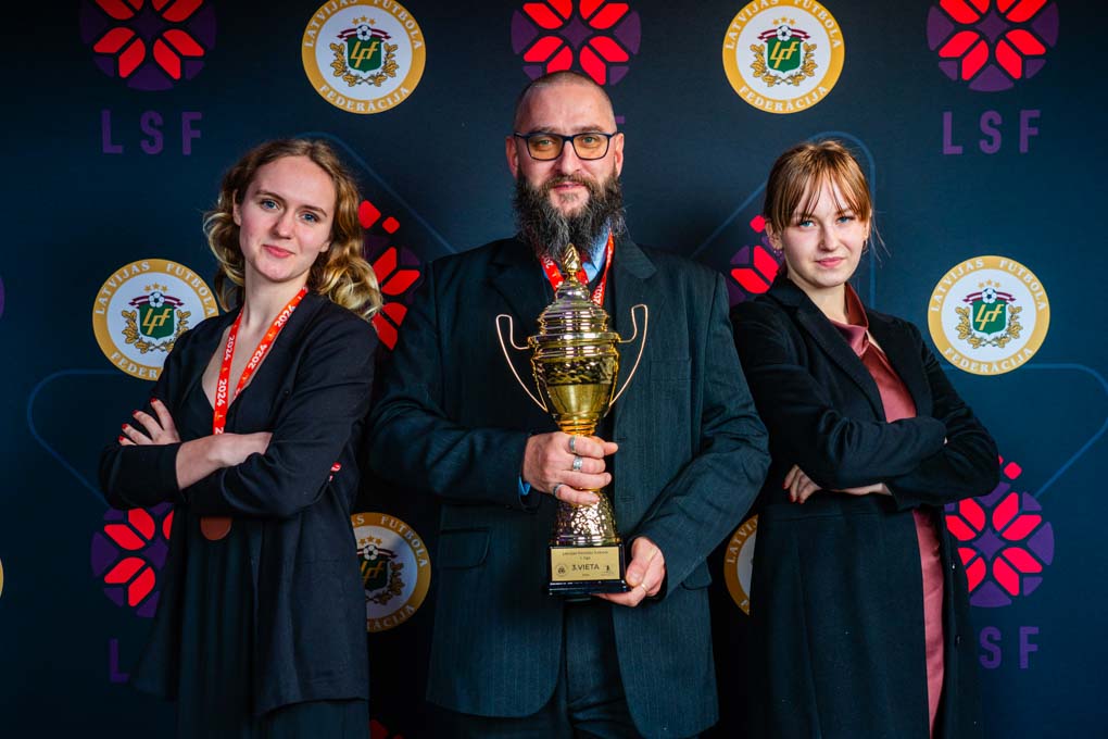 Santa Baltause, Roberts Lejnieks un Kate Rozenvalde
